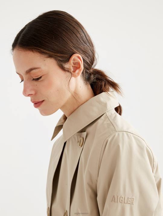 Aigle 86DD452 ropa mimbre mujer gabardina corta de gore-tex con capucha desmontable