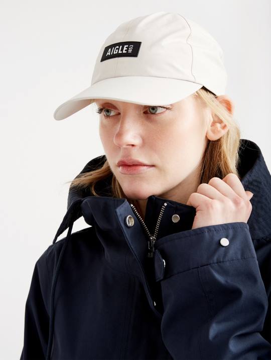 Aigle 86DD494 ropa imperio mujer icónica cola de pez corta con capucha mtd