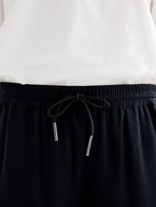 Aigle 86DD509 ropa negro mujer pantalones sueltos 7/8